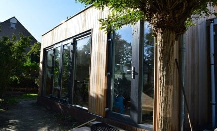 aanbouw-met-red-cedar-hout