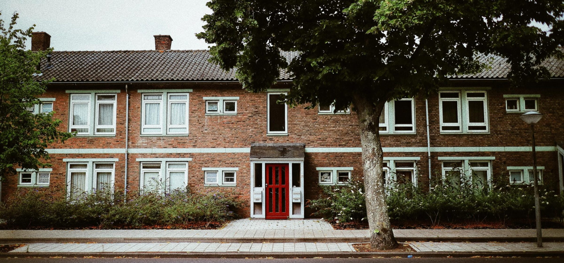 Hoe hoog mag je bouwen op de erfgrens